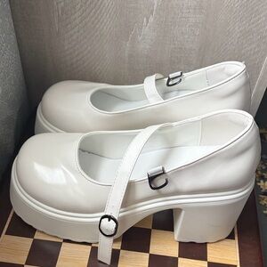 Mary Jane White Platform Shoes